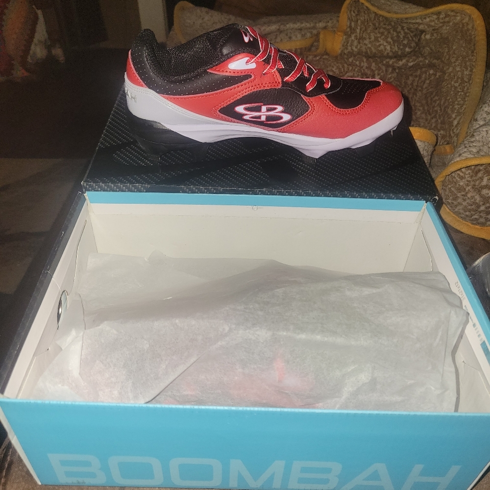 Softball cleats